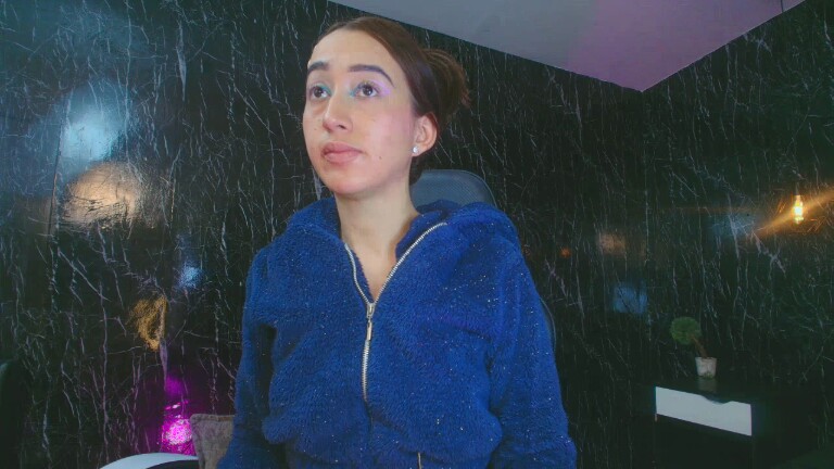 Alaska_Williams's Streamate show and profile