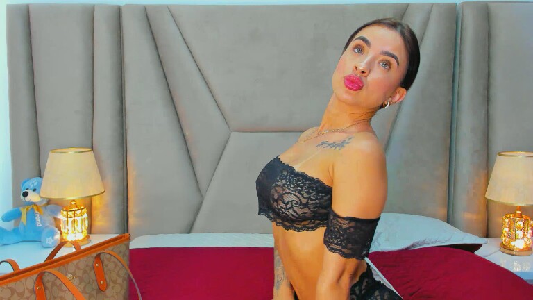 AmbarSimson's Streamate show and profile