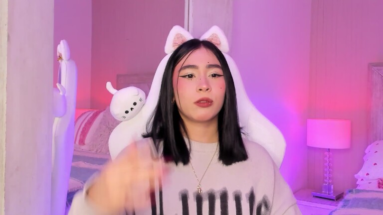 SophiaColinns's Streamate show and profile