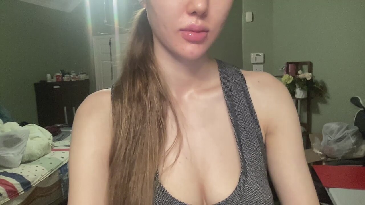 Skinny_Asian_Amanda