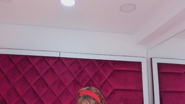 MelisaHanks's Streamate show and profile