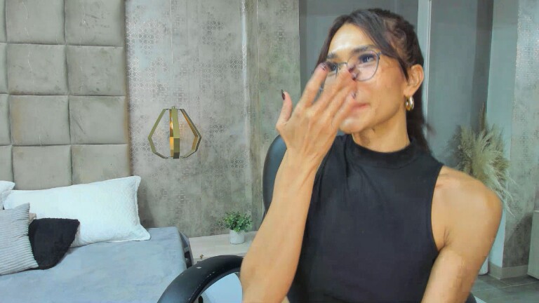 sofiarivero's Streamate show and profile