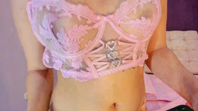 MiaBellee's Streamate show and profile