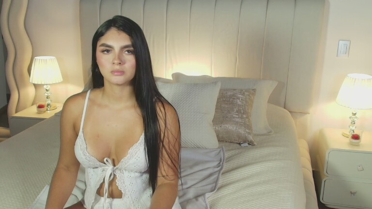 SamiLewis's Streamate show and profile