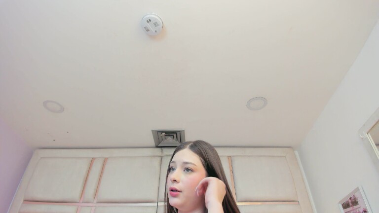 IsabellSanz's Streamate show and profile