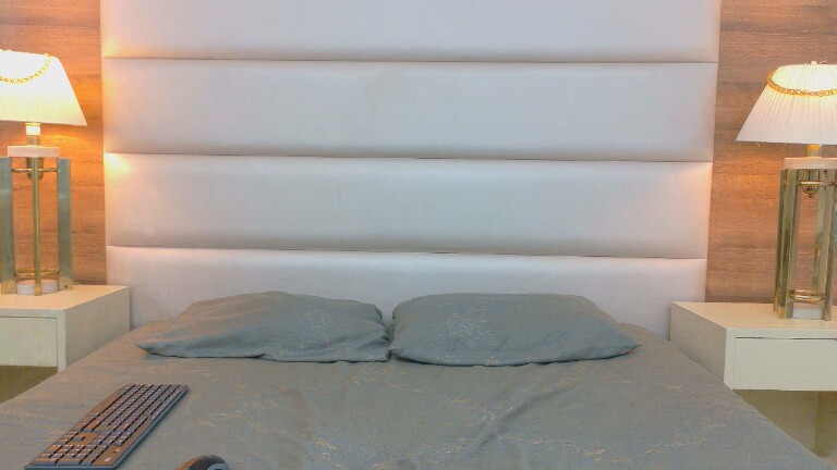 SofiaParedes's Streamate show and profile