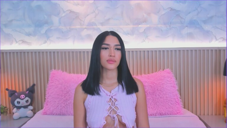 HemmaThompsonn's Streamate show and profile