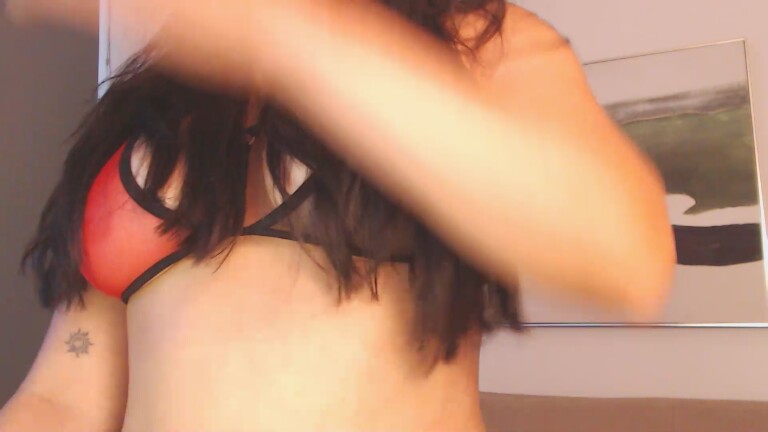 NiaMinogue's Streamate show and profile