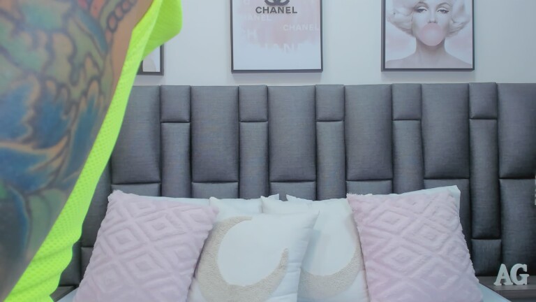 AmberrGreey's Streamate show and profile