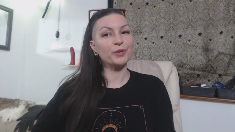 TheeLadyKatrina's Streamate show and profile