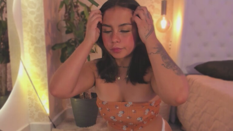 Shehell's Streamate show and profile