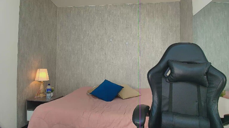 MeganDiamont_FG's Streamate show and profile