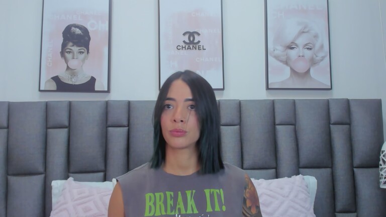 AmberrGreey's Streamate show and profile