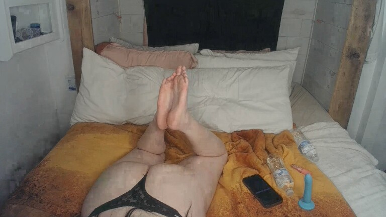 Honeymew's Streamate show and profile