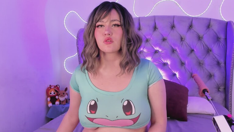 SummerLuna's Streamate show and profile