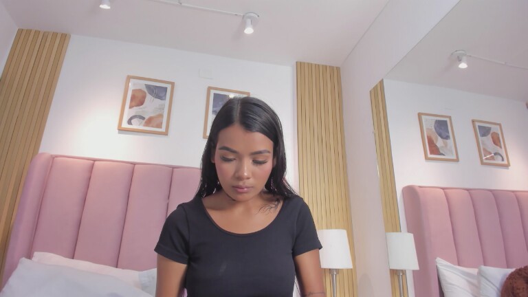 Mariana_Spicy's Streamate show and profile