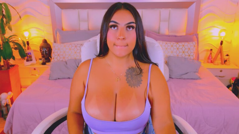 MartinaPiero's Streamate show and profile