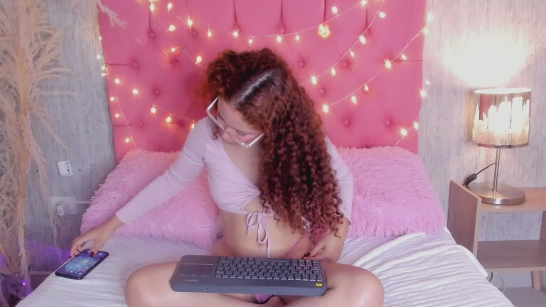 MeridaDdilucas's Streamate show and profile