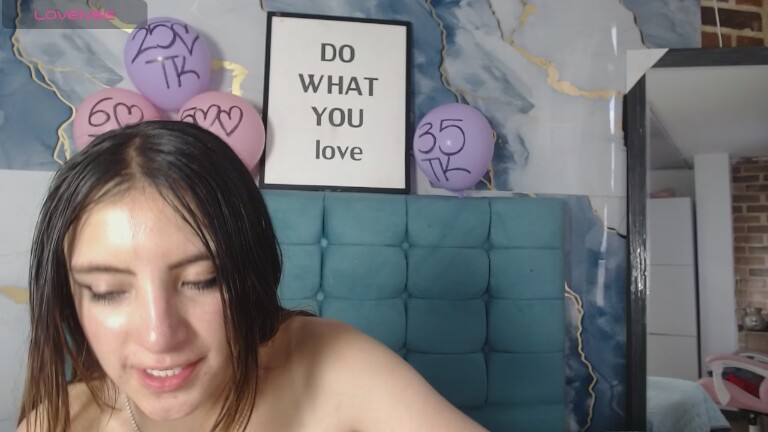 Shirleyhottt's Streamate show and profile