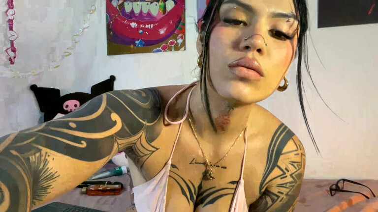 JulsWest's Streamate show and profile