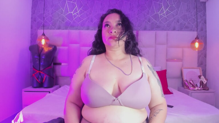 imxalaya's Streamate show and profile