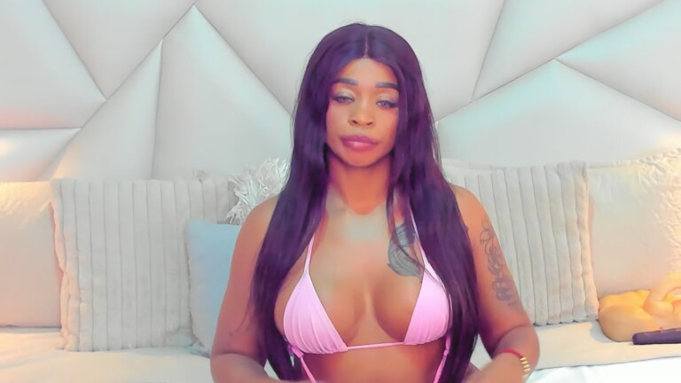 TyraaLambert's Streamate show and profile