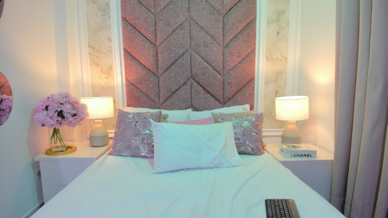 SusySwift's Streamate show and profile