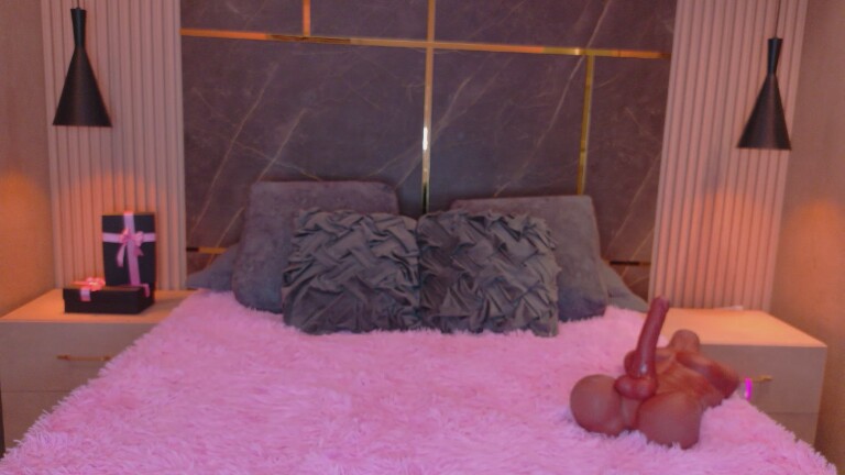 DoollyRosee's Streamate show and profile