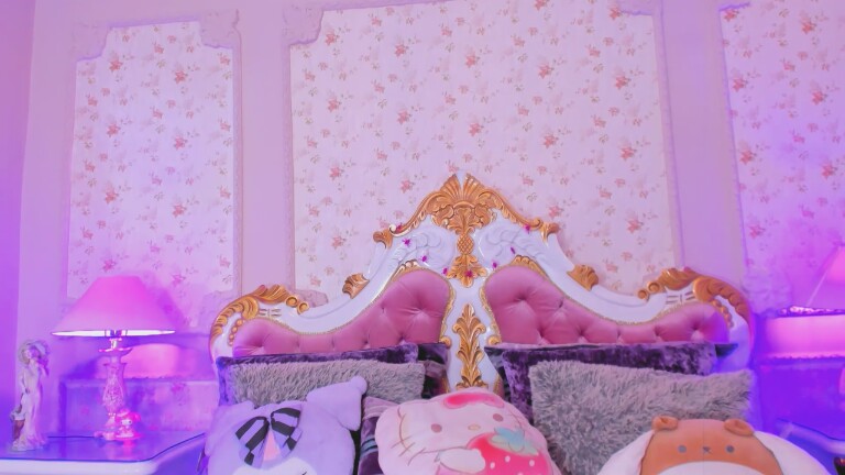 JuneEvanss's Streamate show and profile