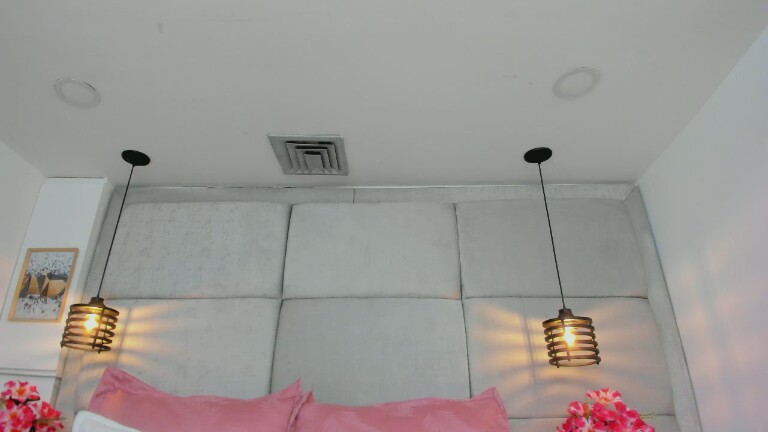 CharlotteBakers's Streamate show and profile