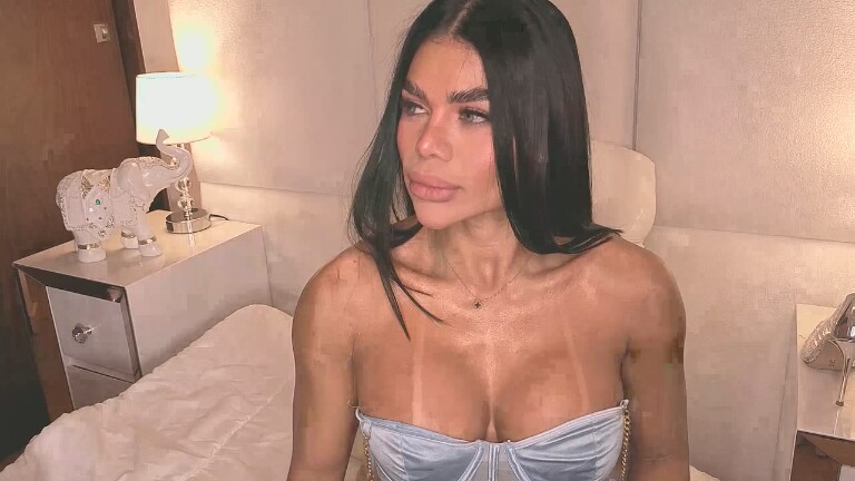 Amylewiss's Streamate show and profile