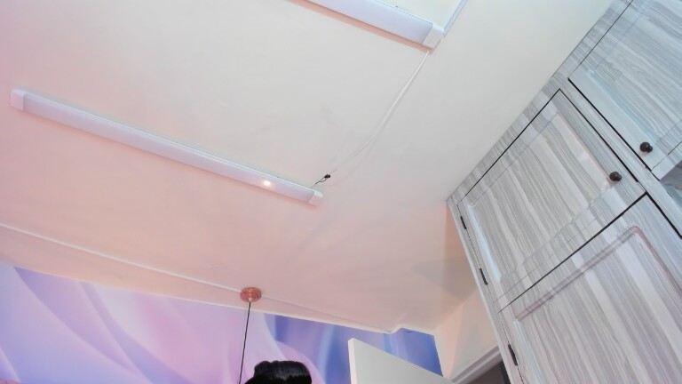 ViolletaRosse's Streamate show and profile