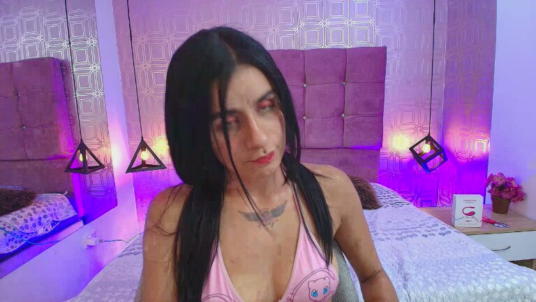 Amber_Luxefg's Streamate show and profile