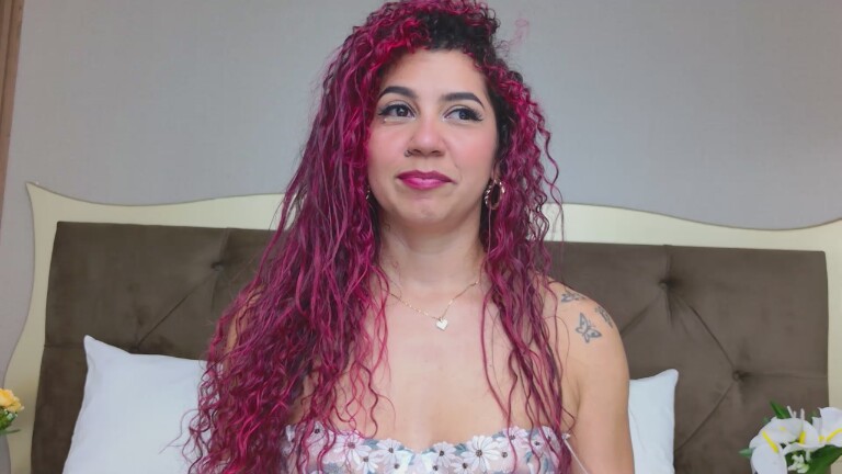 AntonelaRiveiro's Streamate show and profile