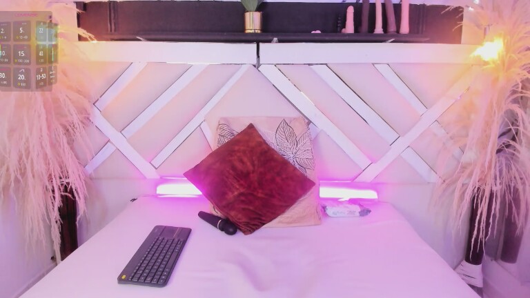 ZoeJohnson66's Streamate show and profile