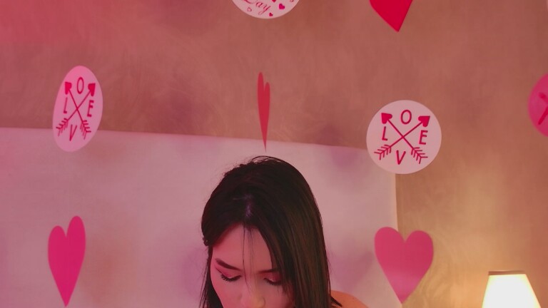 AlicePierce's Streamate show and profile