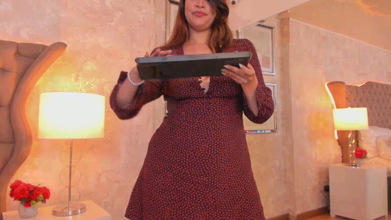 Giovanna_Bloom's Streamate show and profile