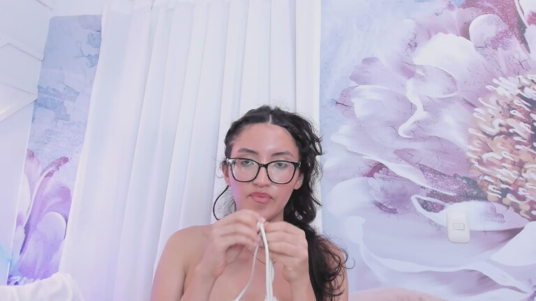 Sweetie_Angel's Streamate show and profile