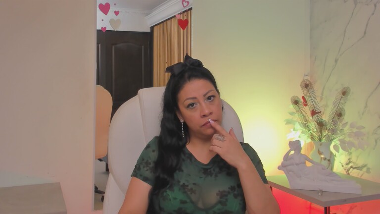 ViolettaThonsomS's Streamate show and profile