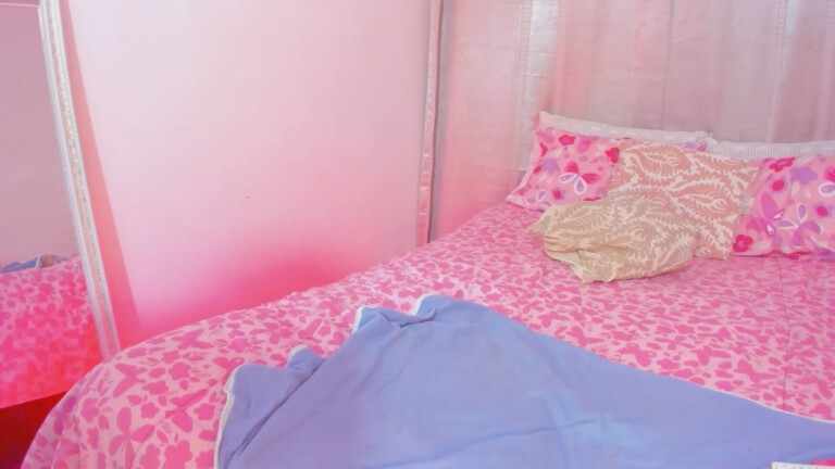 Peachy_hot's Streamate show and profile