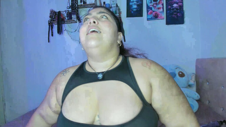 Kendra_lil_evil's Streamate show and profile